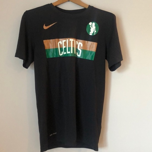 Nike Dri-Fit Shirt Celtics SZ S Short Sleeve The Nike Tee Athletic Basketball - Picture 2 of 9